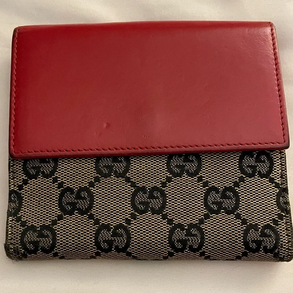 Vintage Gucci Jackie Compact Bifold Wallet Tan Canvas with Red Leather Trim - Picture 2 of 12